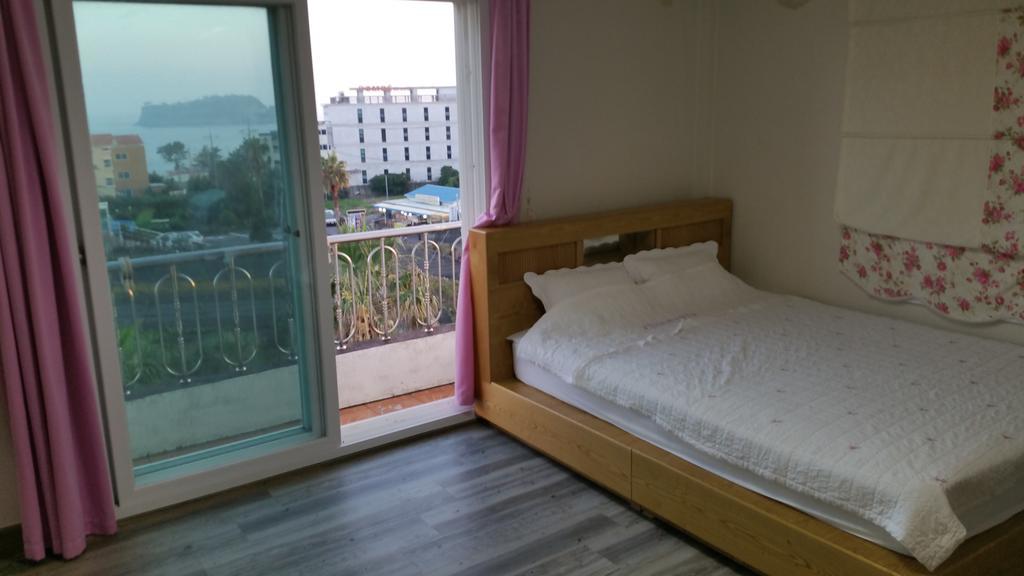 Memory Tour Apartment Seogwipo Exterior photo
